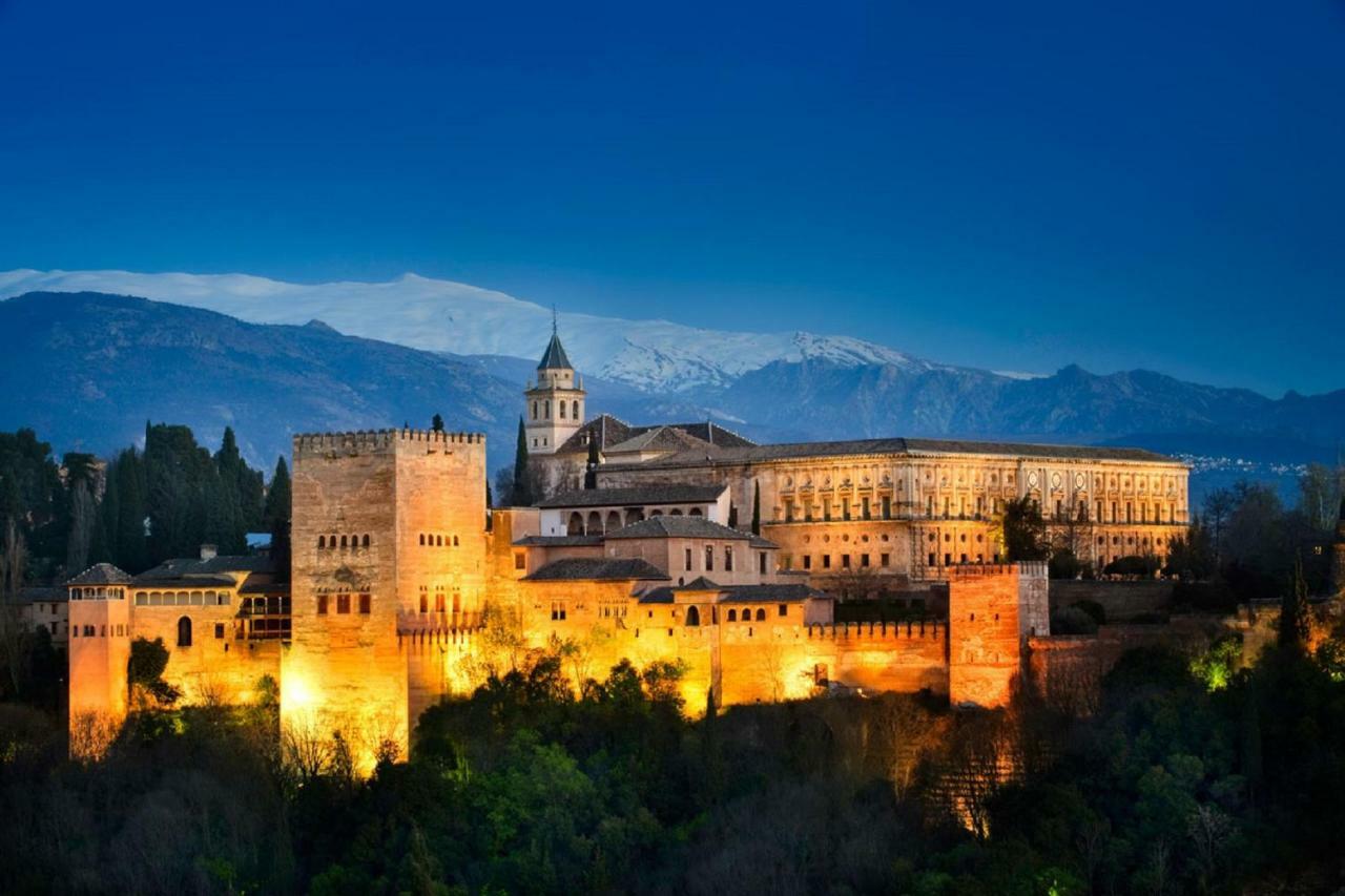 Alhambra Sonder Apartments Granada Buitenkant foto